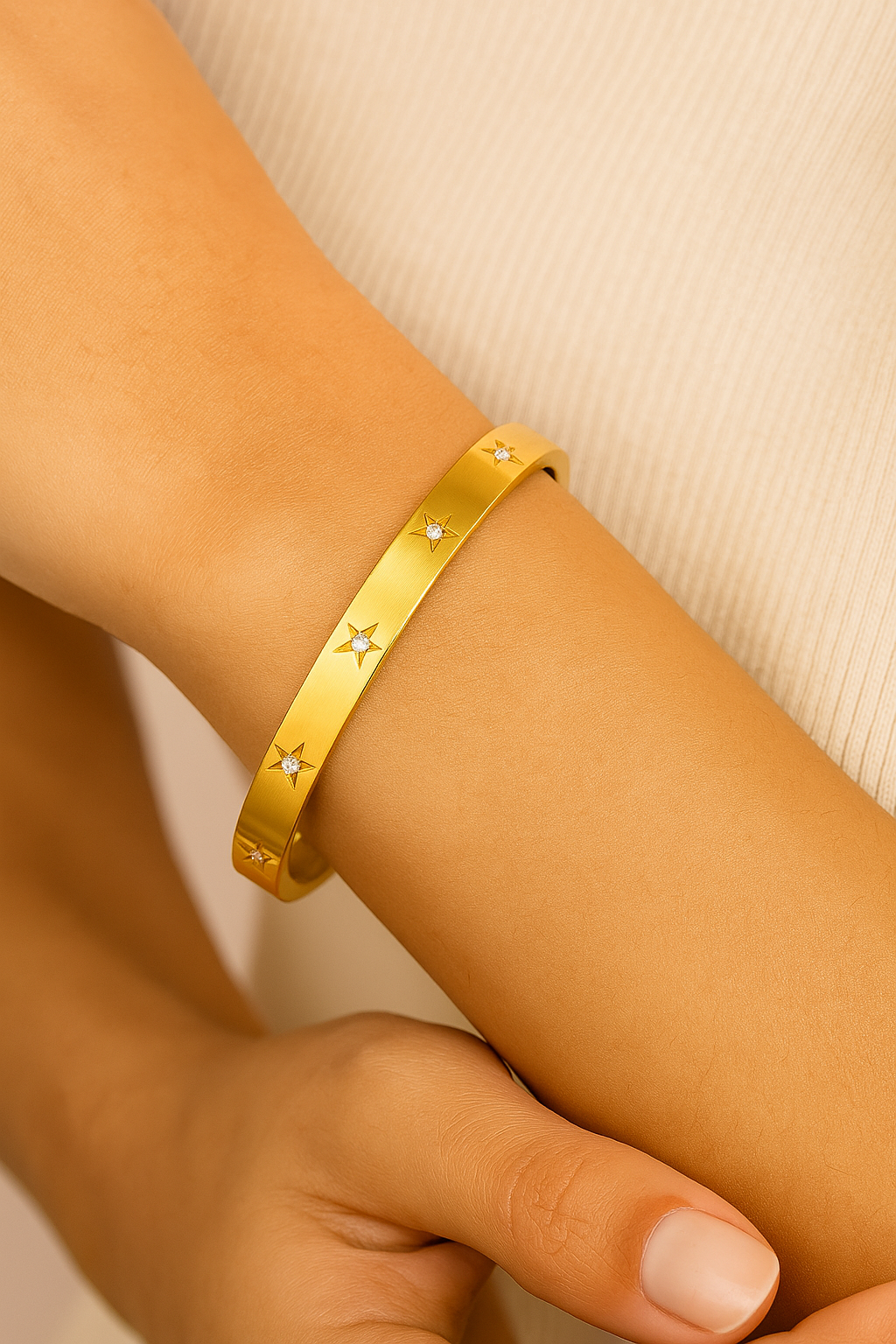 Kia Star Bracelet