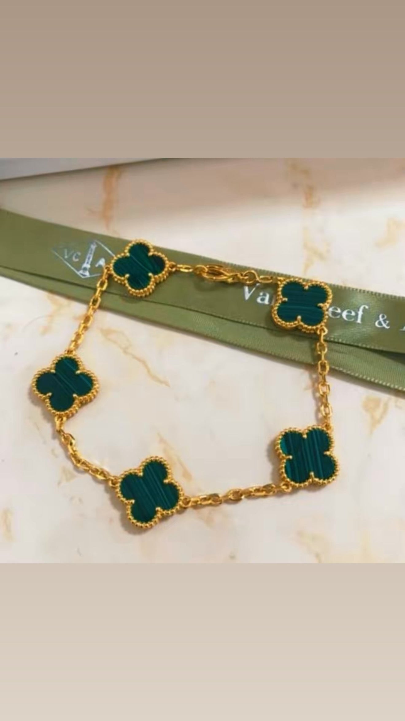 VCA CLOVER