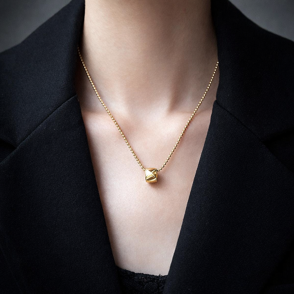 Circle Necklace