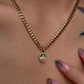 OVAL STONE NECKLACE