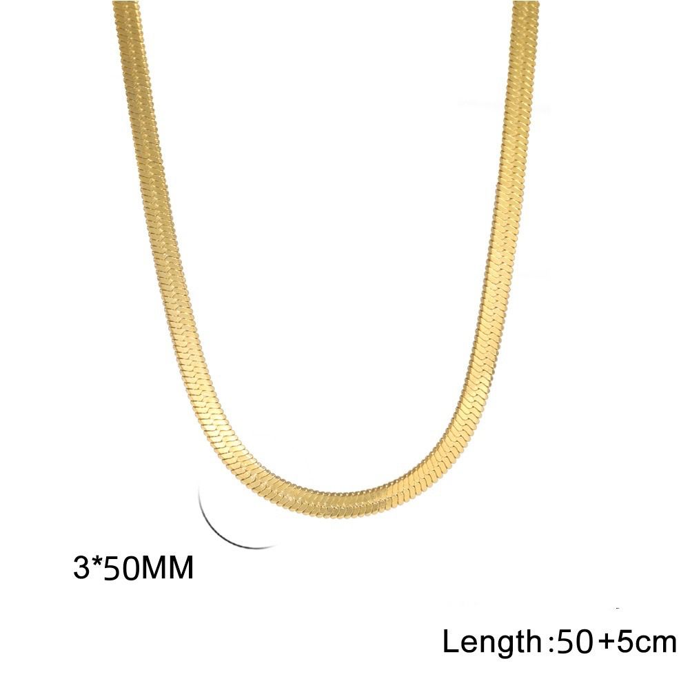 SNAKE NECKLACE